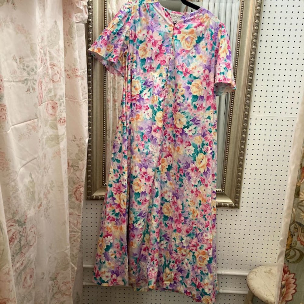 80's Pastel Muu Muu Maxi Dress/Robe Size Sm.